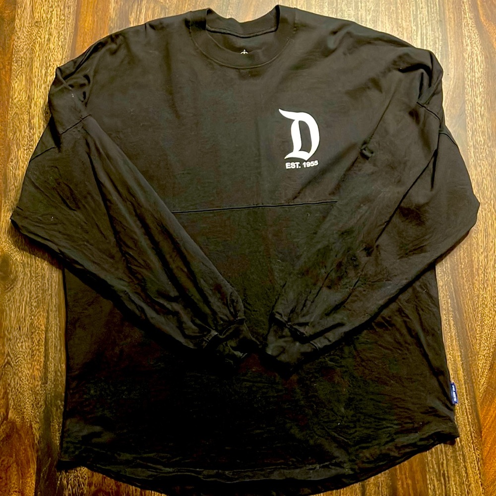 Disneyland Resort long sleeve T shirt